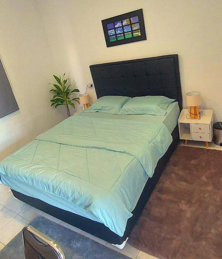 Hustay Guest House - Canggu Luaran gambar